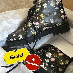 Sanctuary Mode combat boots size 8 NEW